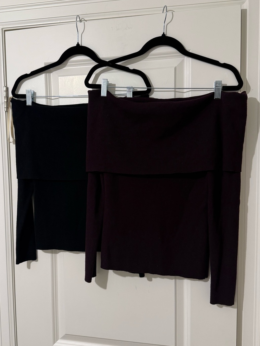 Wilfred Off-the-Shoulder Long Sleeve Top - Black & Plum